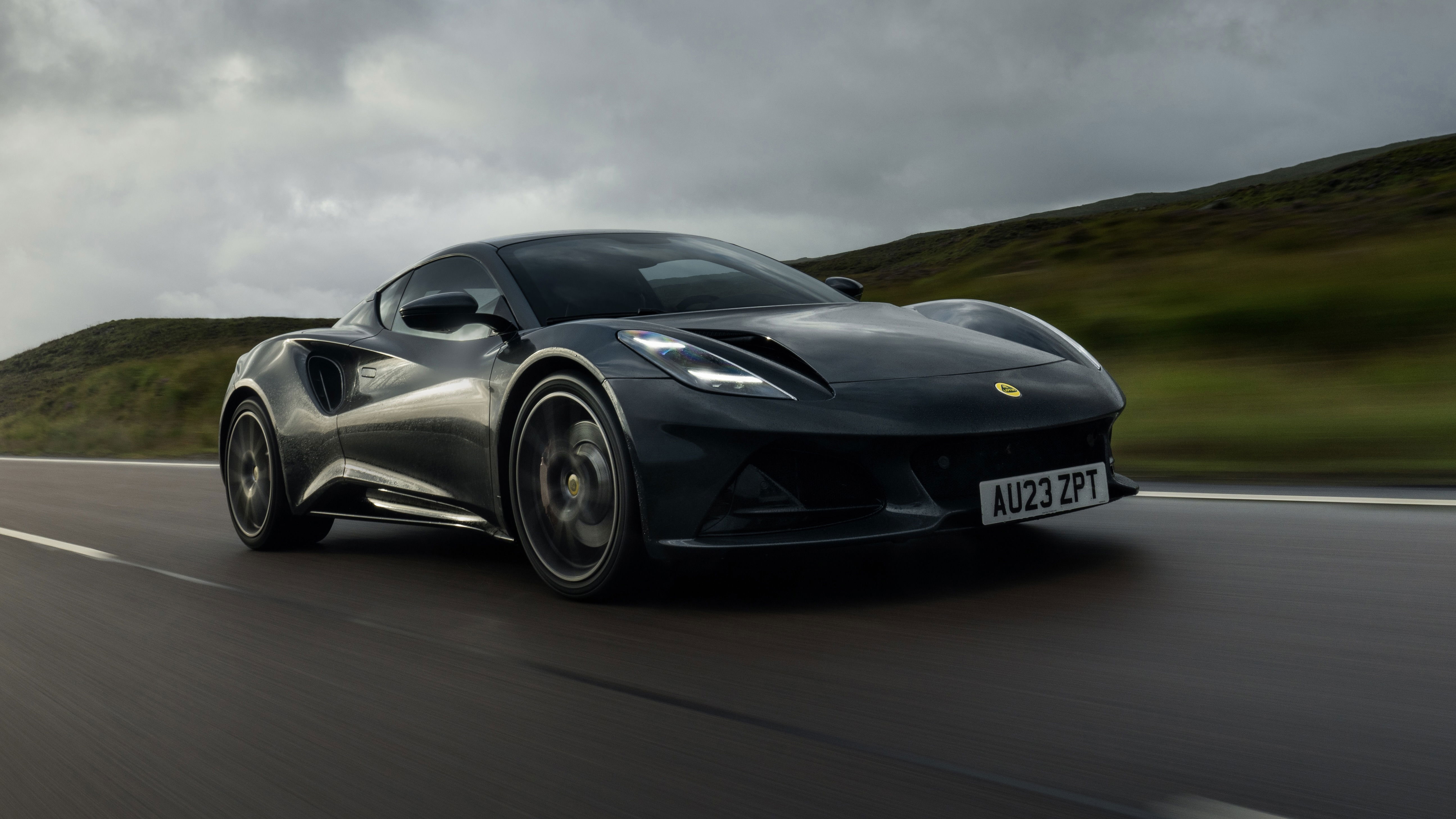 Lotus Emira - front